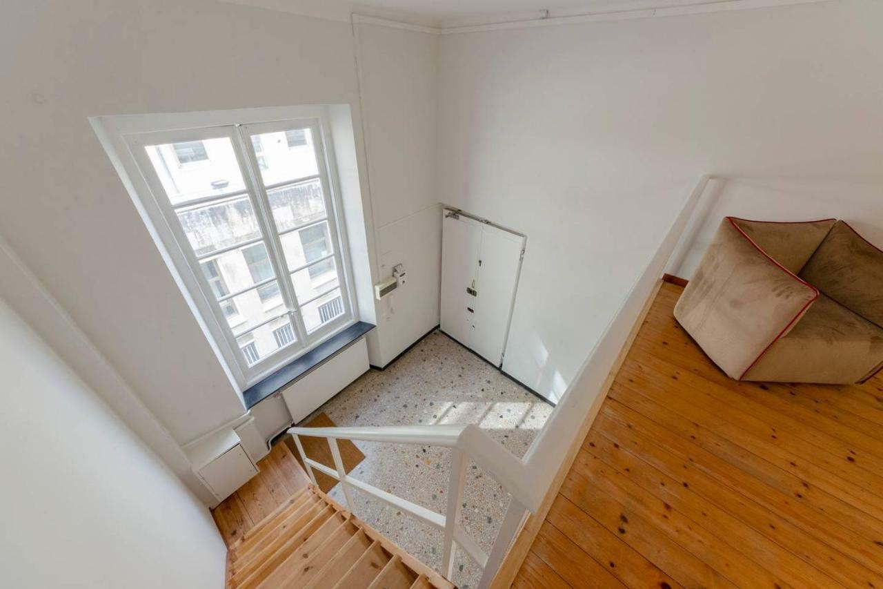 Joivy Elegant Flat For 7, In The Heart Of Genoa Apartment Exterior photo