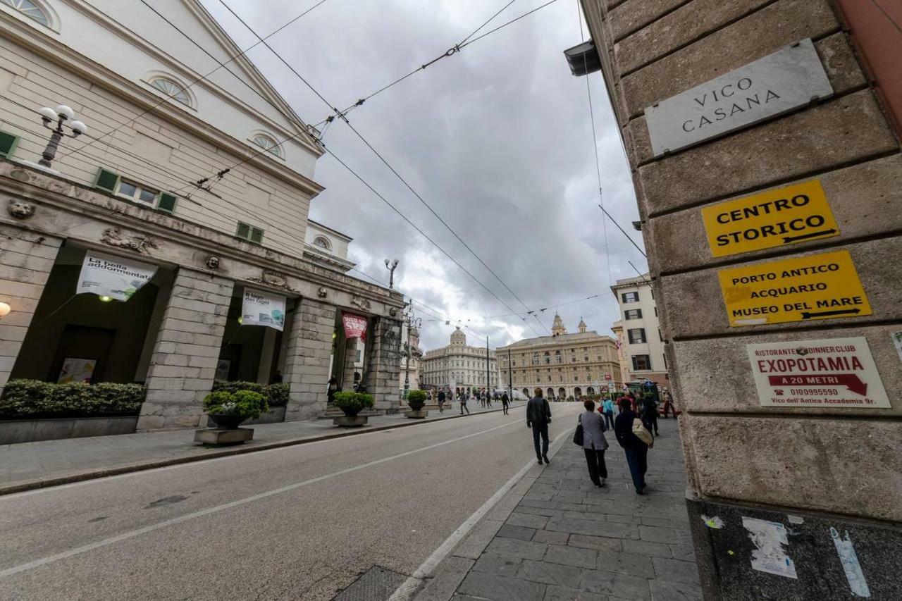 Joivy Elegant Flat For 7, In The Heart Of Genoa Apartment Exterior photo